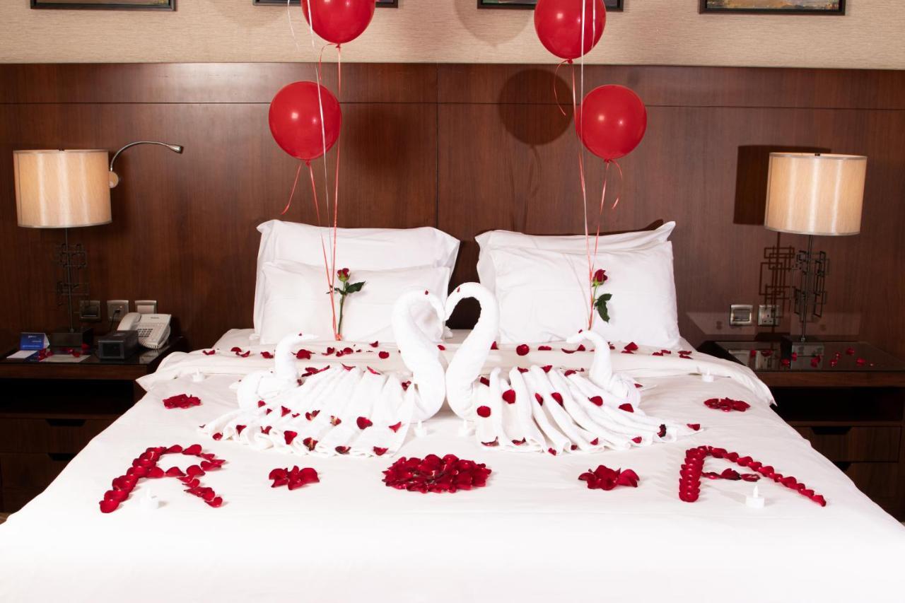 Radisson Blu Hotel, Burajda Zewnętrze zdjęcie