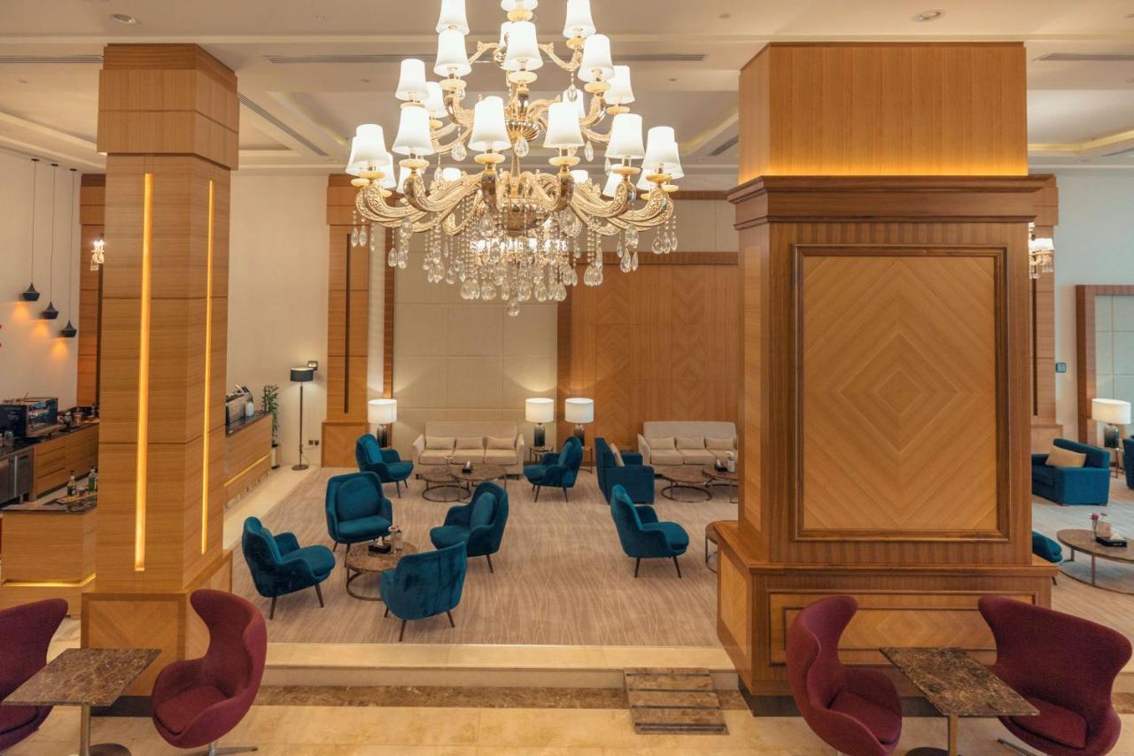 Radisson Blu Hotel, Burajda Zewnętrze zdjęcie