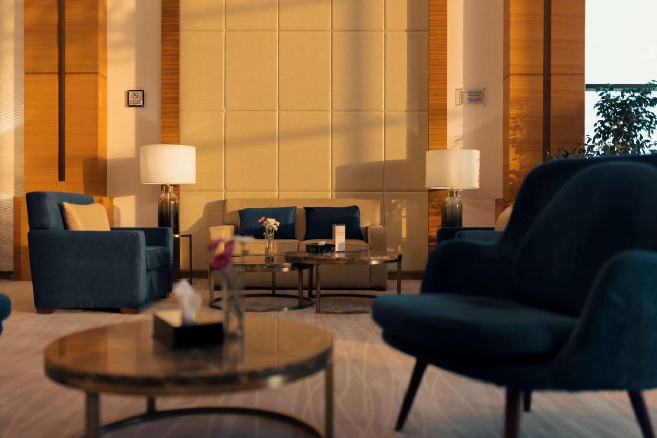 Radisson Blu Hotel, Burajda Zewnętrze zdjęcie