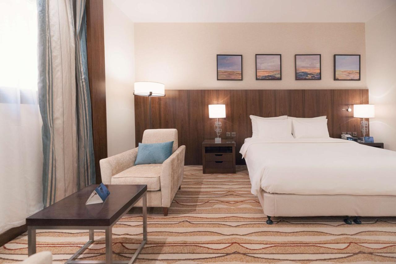 Radisson Blu Hotel, Burajda Zewnętrze zdjęcie